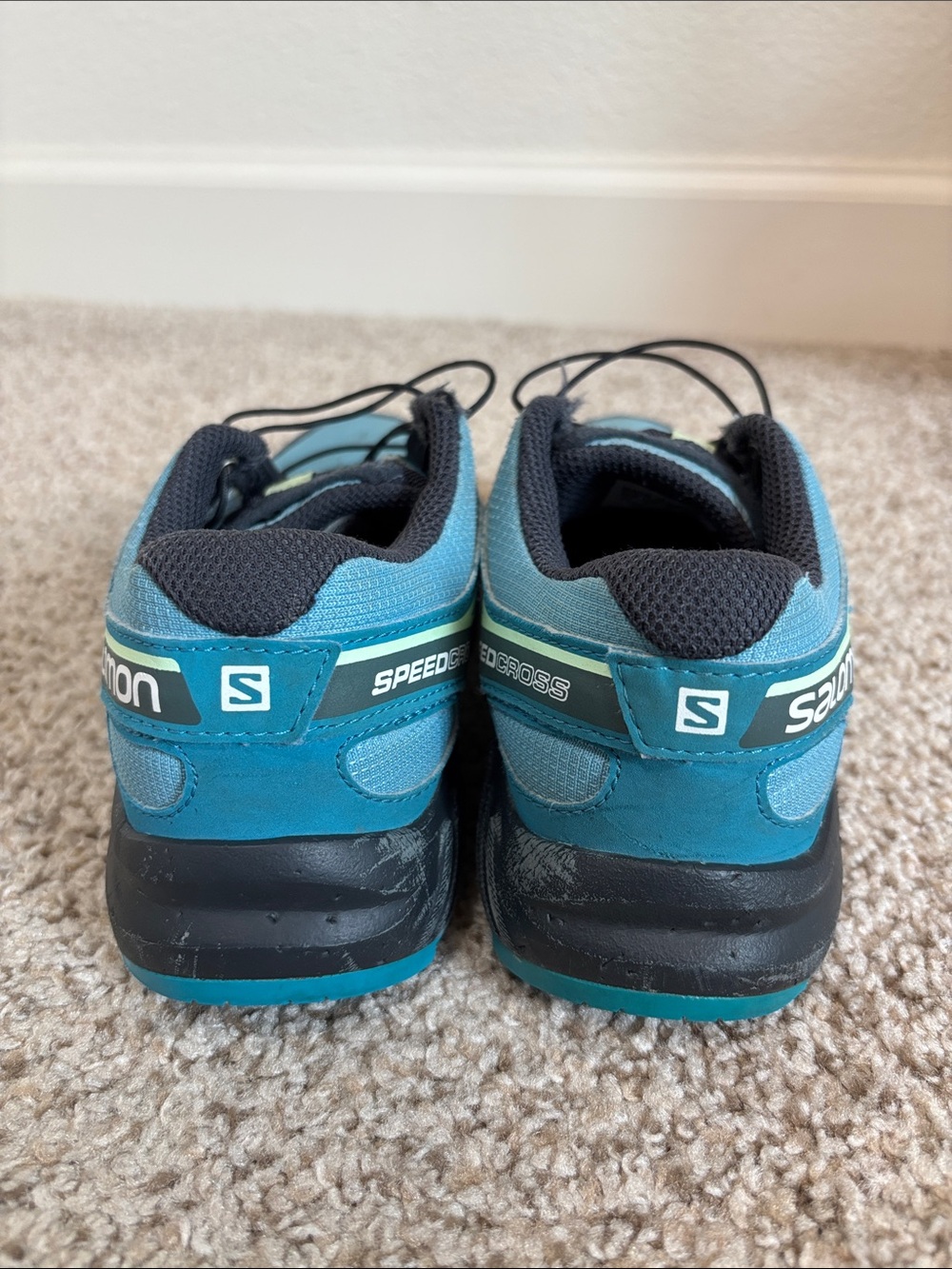 Salomon Speedcross Kids Trail Running Shoes Size 2 | outdoor | hiking | active - Picture 4 of 9